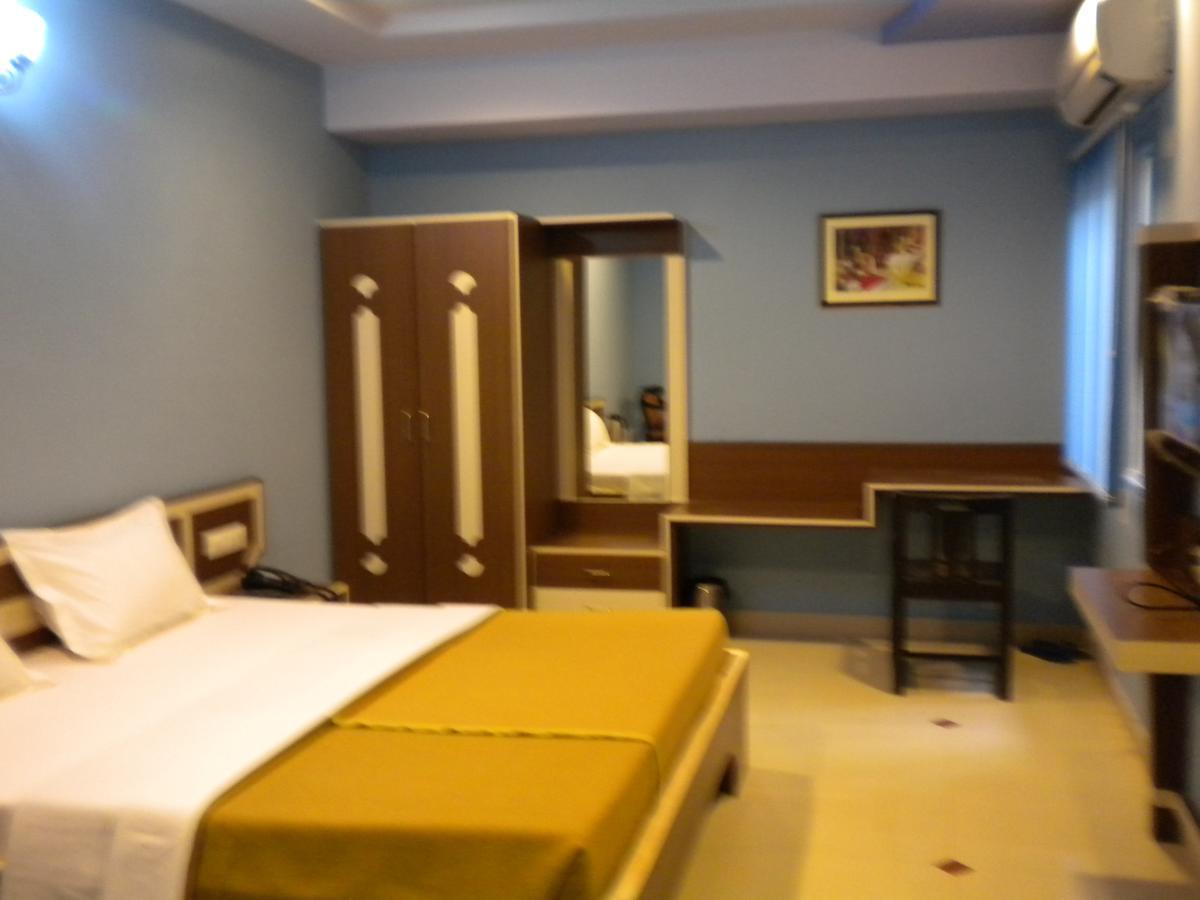 Hotel Raj Mahal Биканер Экстерьер фото